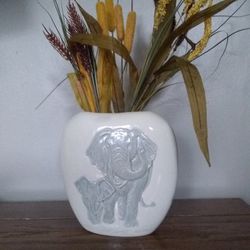Ceramic Hand Painted Elephant Vase Thumbnail