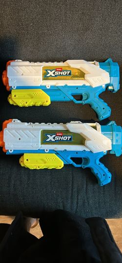 Zuru Xshot Water guns