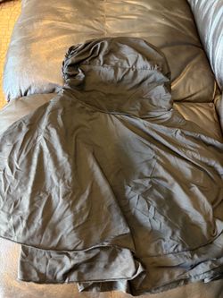 Black dress size small