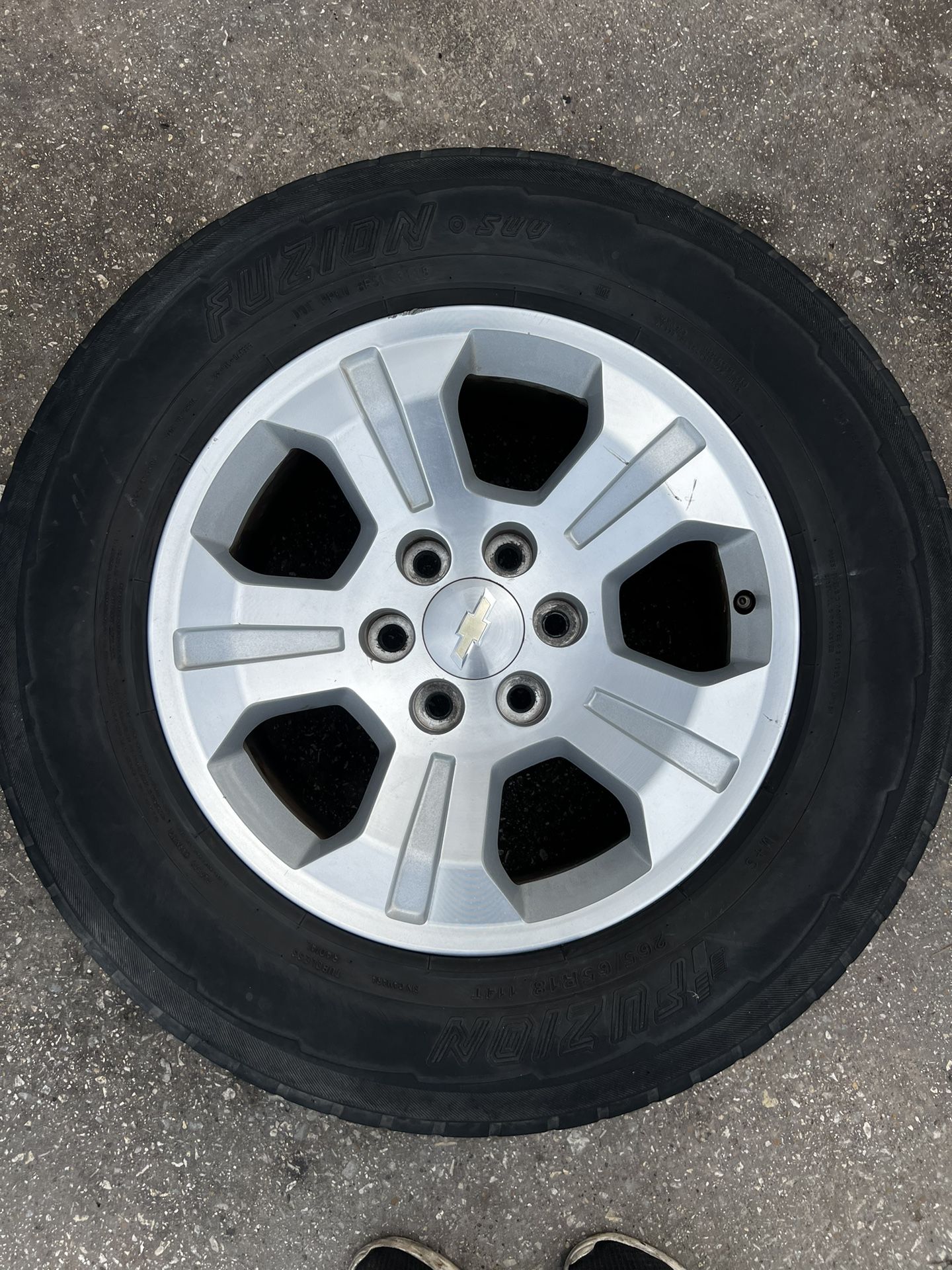 TIRES AND WHEELS FOR CHEVY SILVERADO SUBURBAN TAHOE, GMC SIERRA YUKON