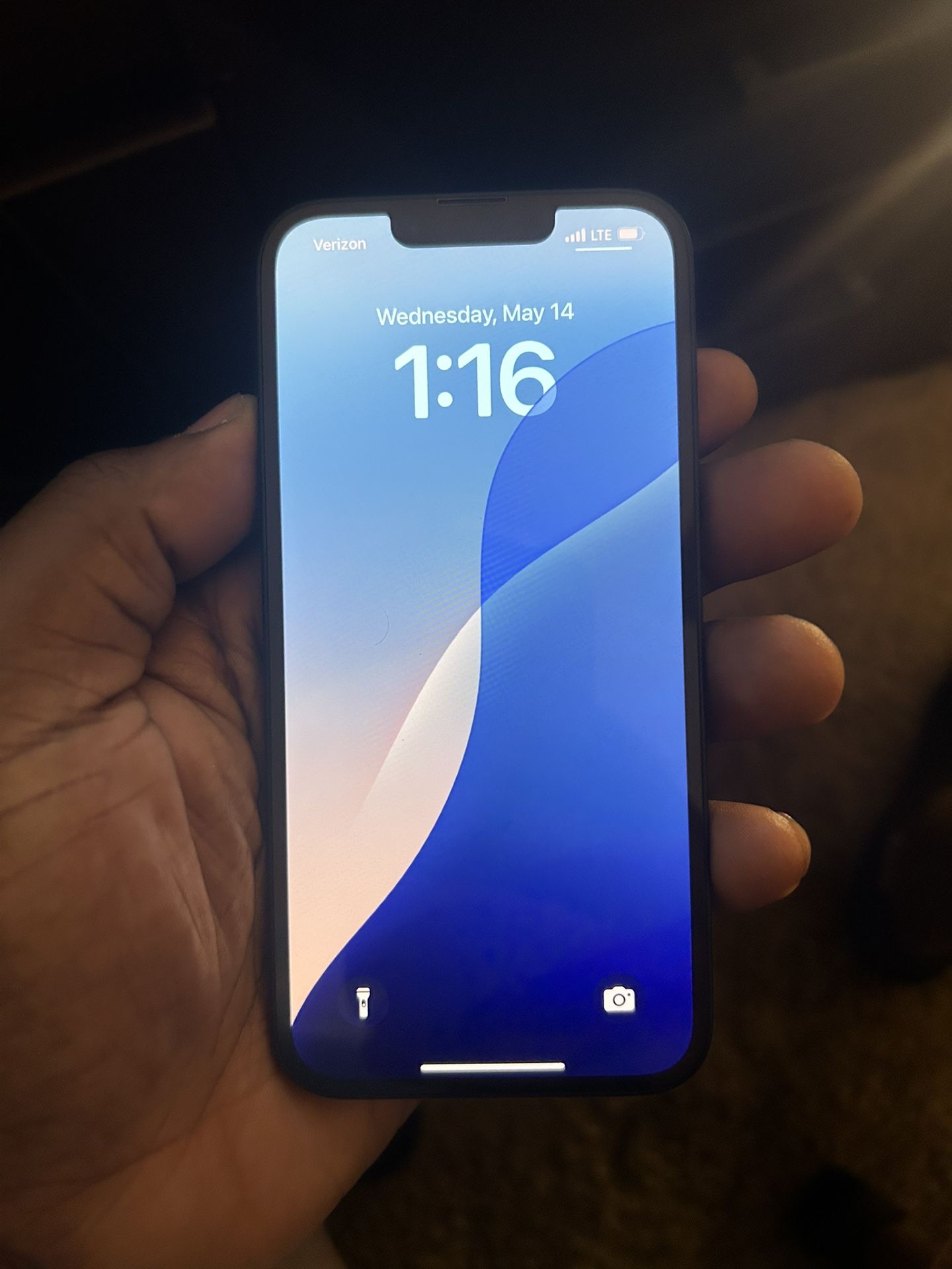 iPhone 16e