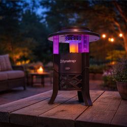 Dynatrap Outdoor Bug Trap with Flickering Flame Light