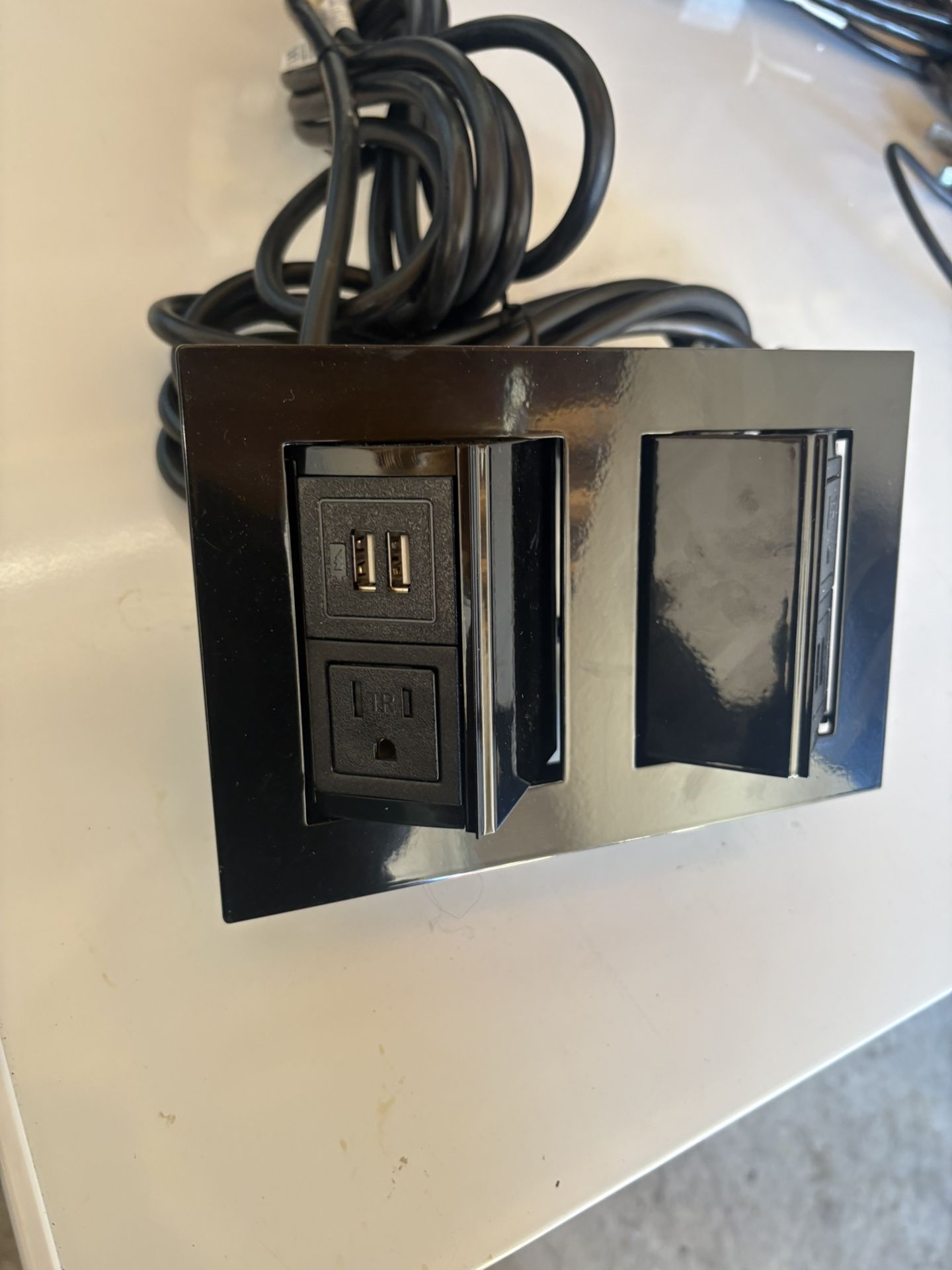 Outlets For Furniture 