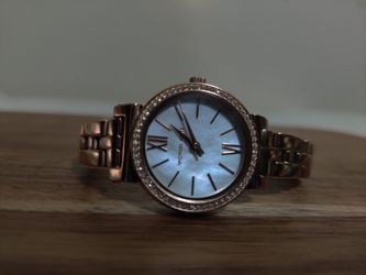 Michael Kors Sofie Quartz Crystal White Dial Ladies

Watch MK4347