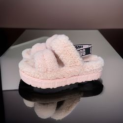 UGG Oh Fluffita Baby Pink Platform Sheepskin Slingback Sandals Women’s Size 8 US