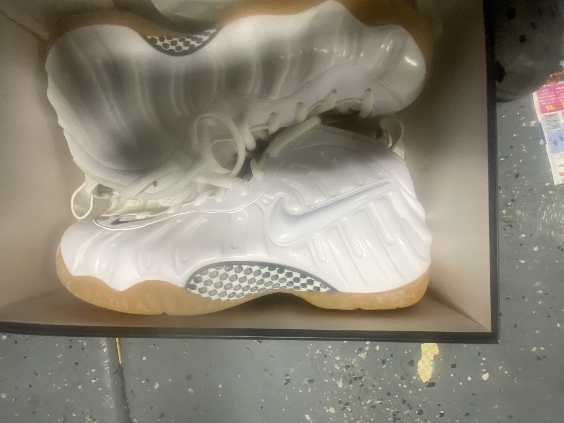 Dead Stock Gucci Foam Posites White Green Size 11