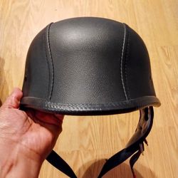 Leather Vintage Style Motorcycle Helmet..Size Med Adult...Padded Inside..Brand New!