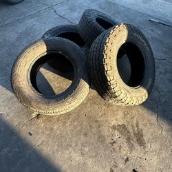 Cooper At3 Mud Tires 