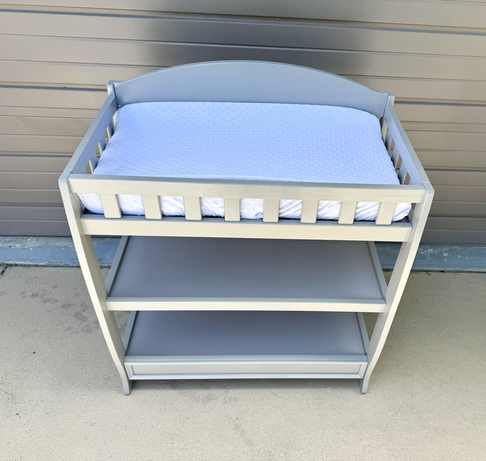 Gray Baby Newborn Infant Changing Table & Pad