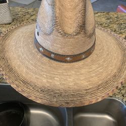  NEW PRICE 🌟 BEAUTIFUL Straw Hat !