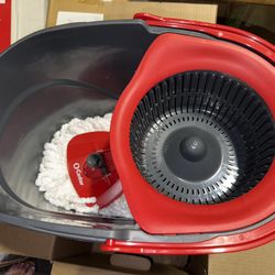 O-Cedar Mop. Bucket and head ONLY