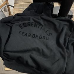 Essential Hoodie
