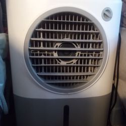 Portable Evaporative Cooler 