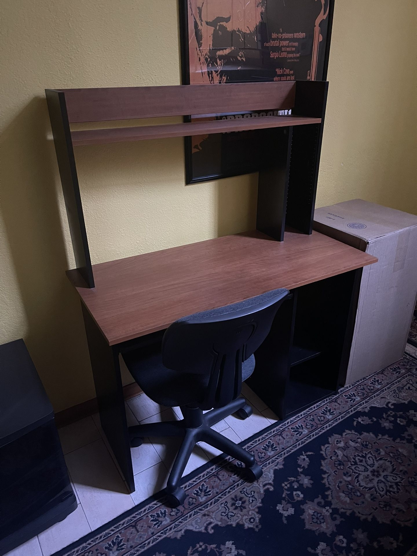 Free Computer desk 