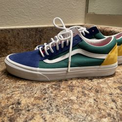 Vans 