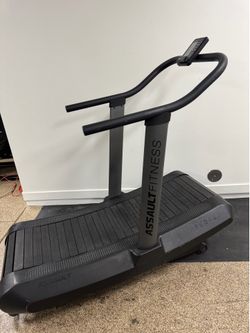 Assault Fitness AssaultRunner Slat Belt Treadmill - CrossFit/Hyrox
