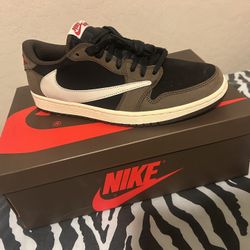 Travis Scott x Jordan 1 Retro Low Mocha