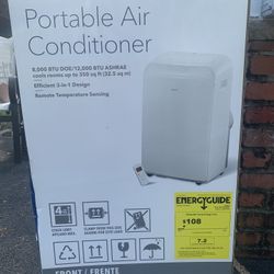 Insignia Portable Air Conditioner 8000 BTU