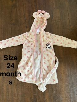 Minnie Mouse Robe… read description