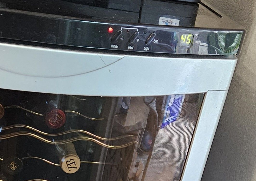 Haier 30 Bottle Wine Cooler