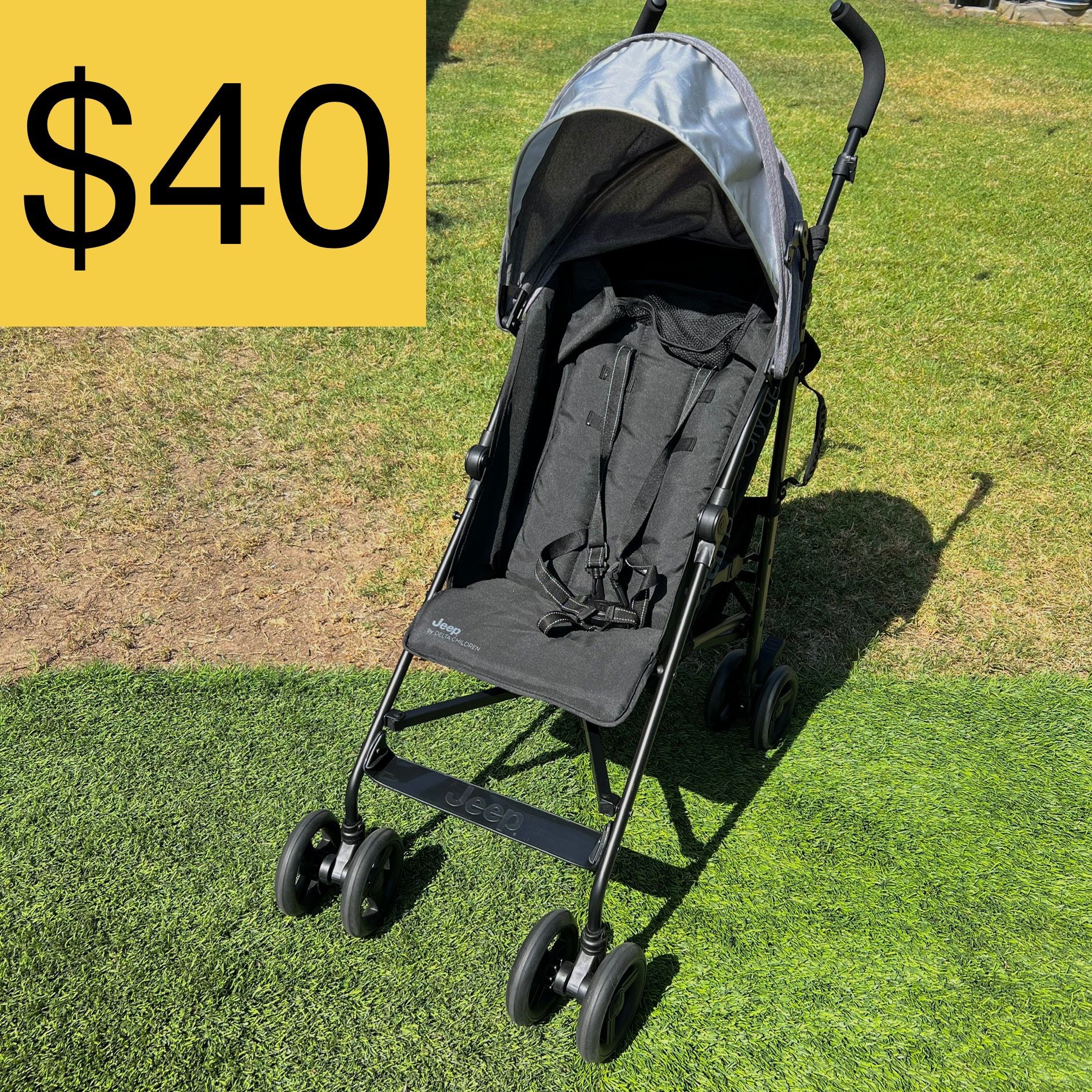 STROLLER (RETAILS $120+, SELLING FOR $40)