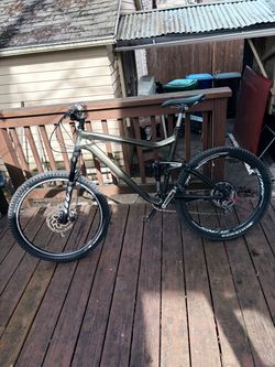 Track mountain bike full aftermarket components
