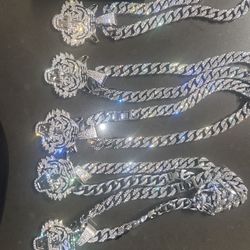 Tiger Chains