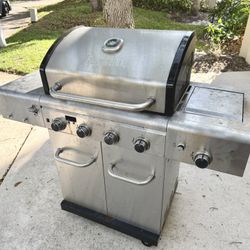 NEXTGRILL 5 BURNER PROPANE GRILL!