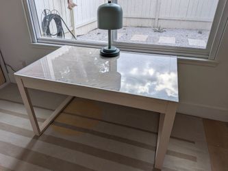 Crate & Barrel Kids Table, Lamp & Table Topper