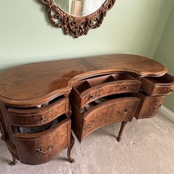 French Provincial King / 2 Twin Beds Night Stand Wall Mirror  Kidney  Bean Vanity Dresser with Bench 
