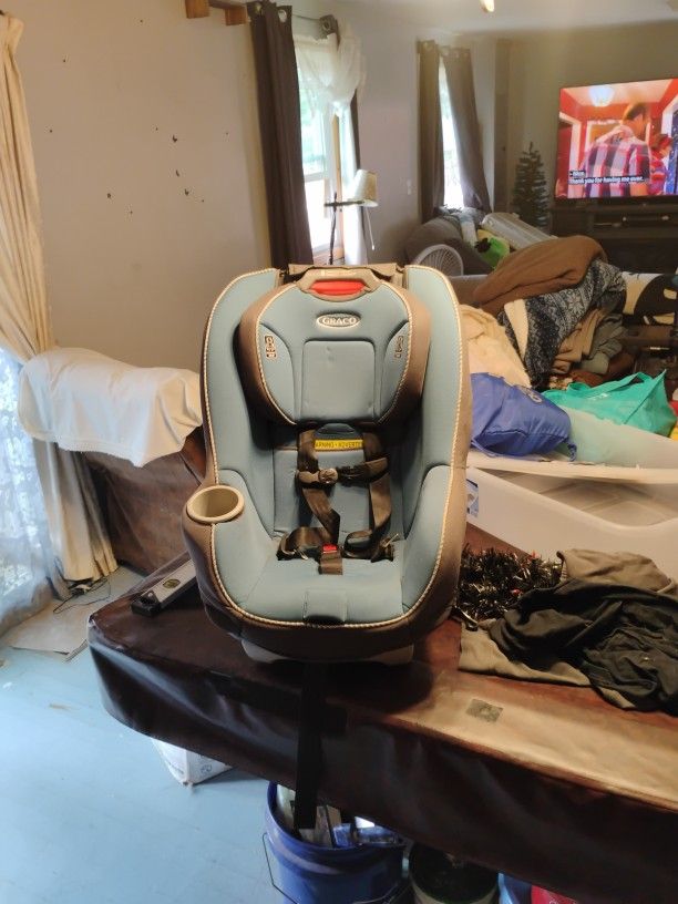 Adjustable Car Seat