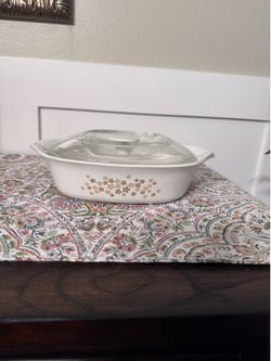 Vintage Libbey Casserole Dish. 8” Skillet with lid. Brown Daisy