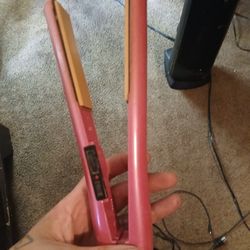 Chi Straightener
