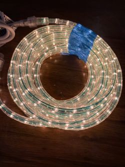 Vintage Hampton Bay 24ft Clear Rope Lights – Indoor/Outdoor (Working)