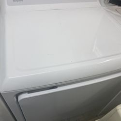 HOTPOINT DRYER   Like New !  $200  delivery available for a small fee