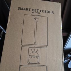 Pet Feeder 