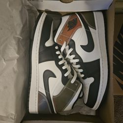 Air Jordan 1 Retro 