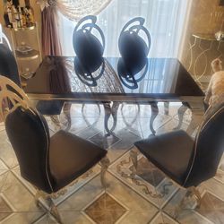 Modern Dining Kitchen Table And 6 Chairs Black And Silver $1,300.00