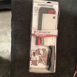 FARBERWARE EDGEKEEPER 6 inch CLEAVER WITH SELF SHARPENING SLEEVE NEW AUTHENTIC