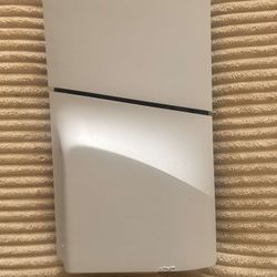PS5 Slim 