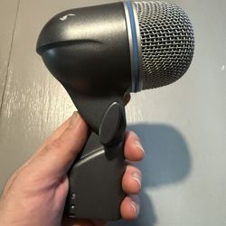 Shire sM7b Microphone 