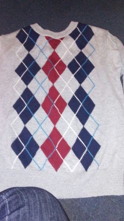 Boys sweater medium 8/10