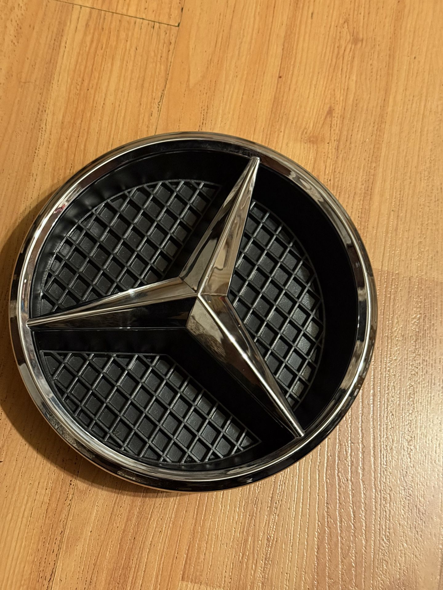 Mercedes Benz Front Grille Emblem