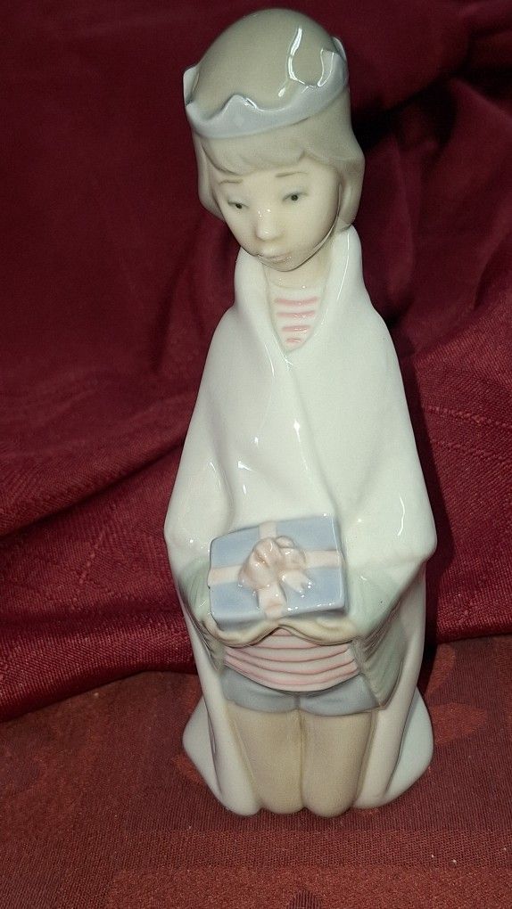 Lladro Young King MELCHIOR Christmas Nativity Figurine #4673 Hand Made In Spain L11F306