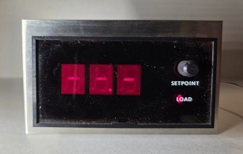 Temperature Controller WATLOW WINONA,INC. Series 800
