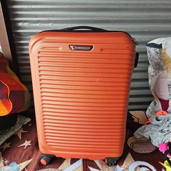 ORANGE CARRY ON