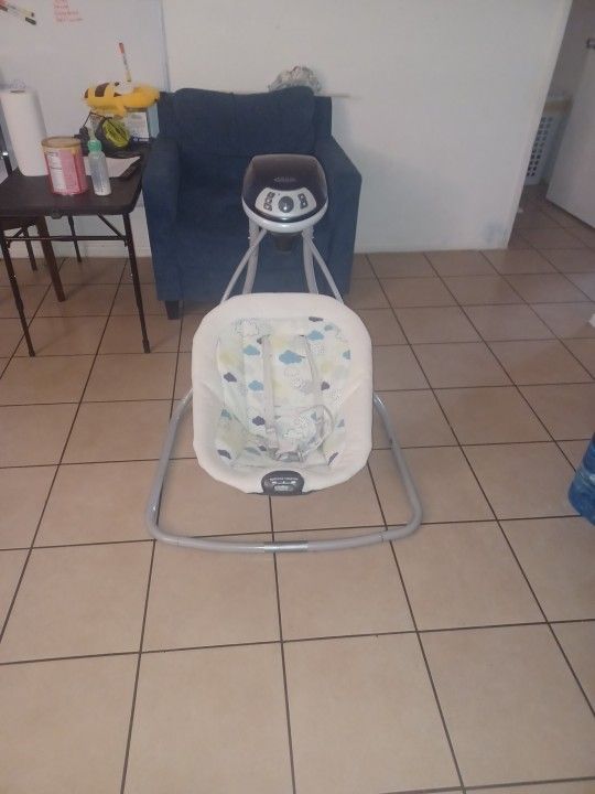Baby Swing Good Condition.