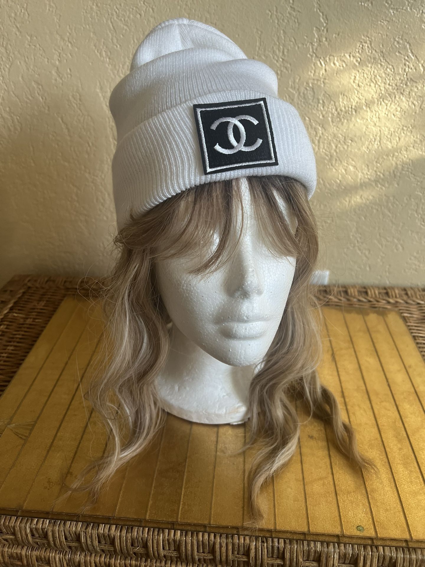 Chanel Beanie, Cap White