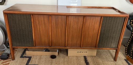 Vintage RCA Victor Victrola Stereo Console VJT 19M (Mid-Century Walnut)
