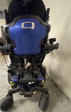 Power Wheel Chair Quantum Edge 3